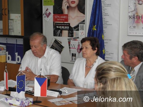 Powiat: „Kruche Piękno” naszych artystów w Jabloncu
