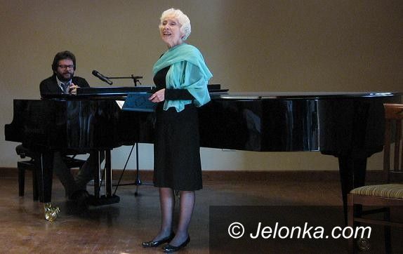 Region: Anna Polony recytowała w pałacu wiersze Szymborskiej
