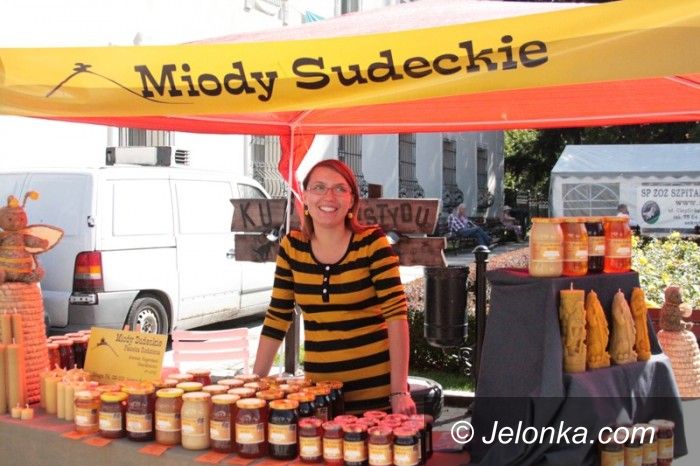 Jelenia Góra: Impreza miodem płynąca za nami