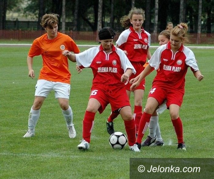 Jelenia  Góra: Pucharowe starcie z wymagającym debiutantem