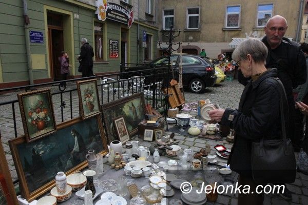 Jelenia Góra: To już 40 lat jarmarku cudeniek i antyków