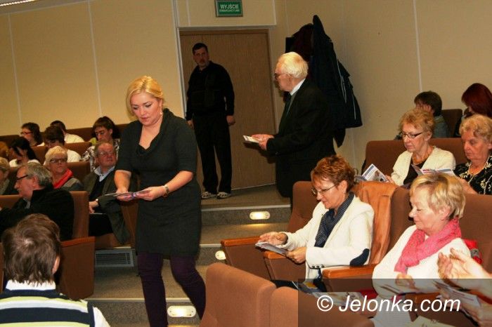 Jelenia Góra: Ufaj, ale sprawdzaj – to rada (nie tylko) dla seniorów