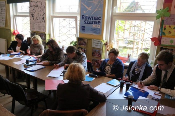 Janowice Wielkie: Była debata o szansach młodych ze wsi