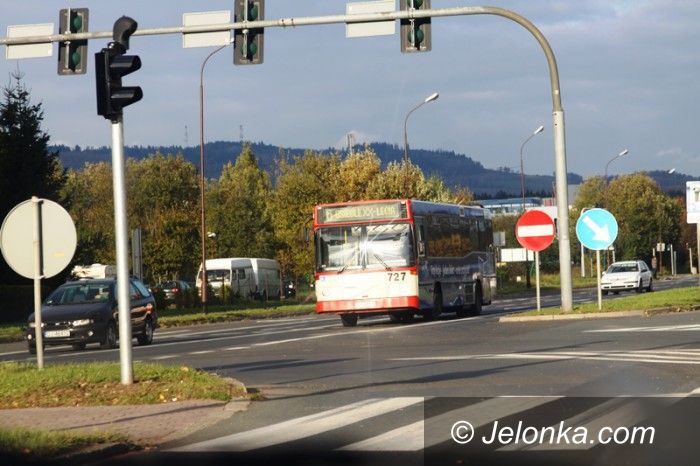 Jelenia Góra: Komu i na co Miasto jeszcze da, a komu zabierze?