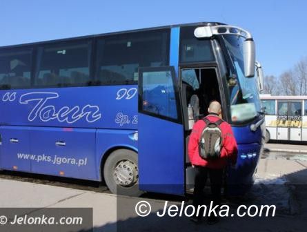 Jelenia Góra: Z numerem miejsca „pekaesem” na… stojąco?