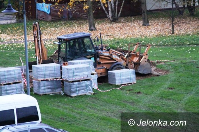 Jelenia Góra: Awantura o śmietnik na Sygietyńskiego