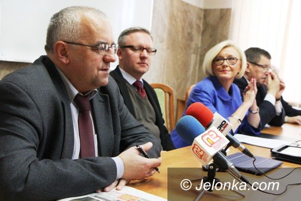 Jelenia Góra: Dlaczego jesteśmy biedni? O tym seminarium