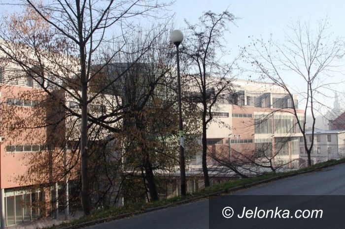 Jelenia Góra: Galeria przy Pijarskiej centrum hotelowo–kongresowym?