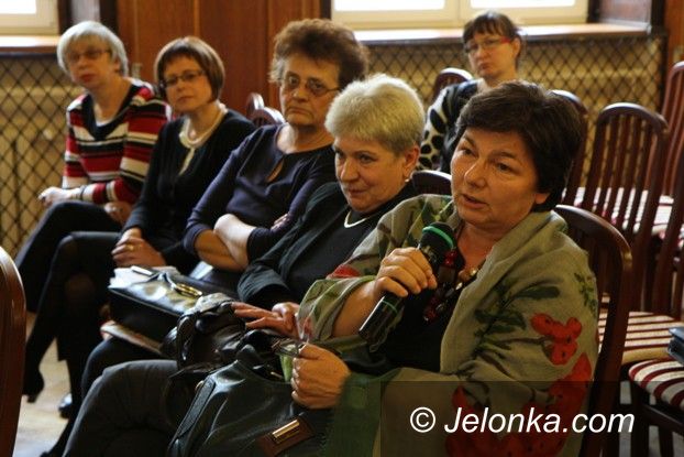 Jelenia Góra: Debatowali o usuwaniu barier w naszym mieście