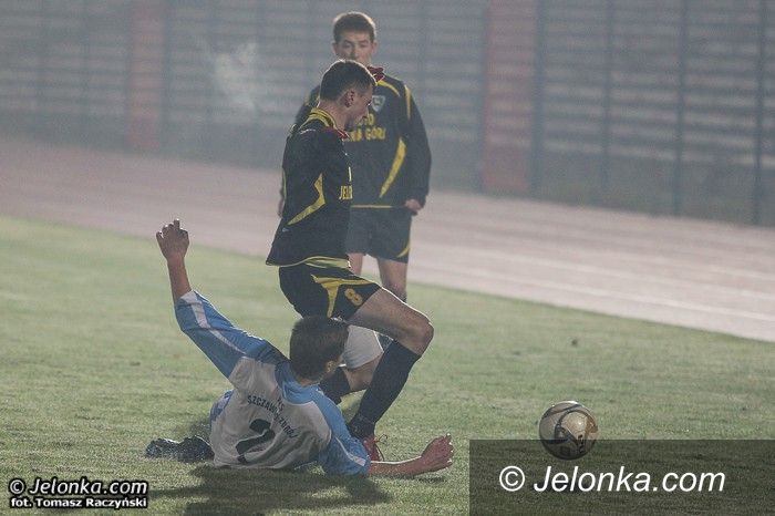 IV-liga piłkarska: Prowadzili, ale przegrali ... z mgłą