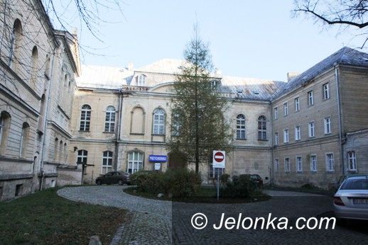 Jelenia Góra: Jezuici w Jeleniej Górze prowadzili kolegium, budynek został 
