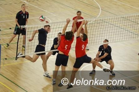 Jelenia Góra: Siatkarze amatorzy wystartowali …
