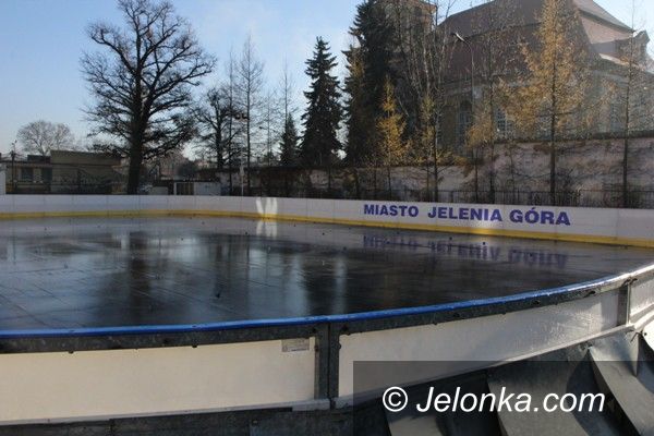 Jelenia Góra: Miejska ślizgawka ruszy od poniedziałku? 