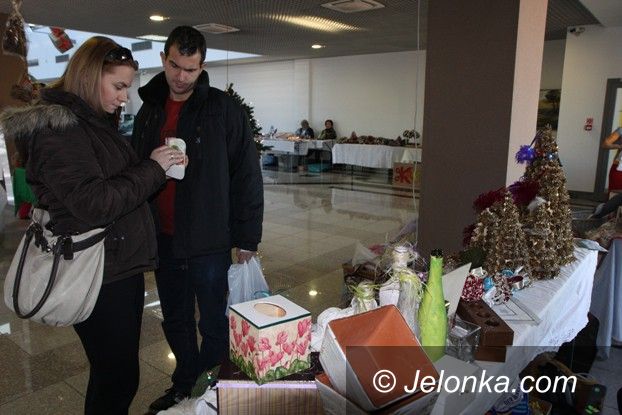 Jelenia Góra: Świąteczny kiermasz w Pasażu Grodzkim także dziś