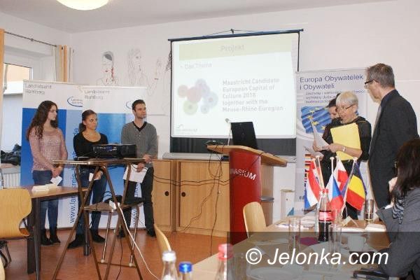 Powiat: O oświacie kulturalnej na GreKo w Bambergu