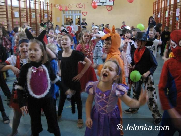 Jelenia Góra: Bal walentynkowy w „Siódemce”