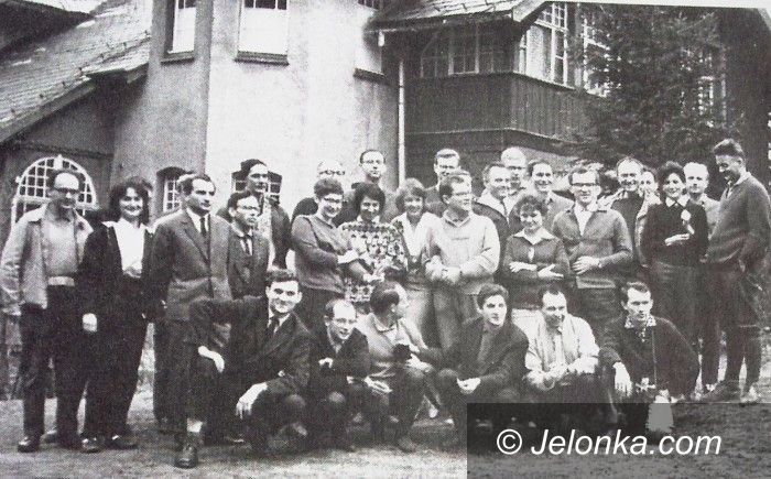 Karpacz: To już 50 lat Zimowej Szkoły Fizyki Teoretycznej w Karpaczu