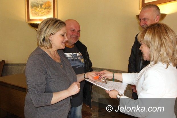 Kowary: Klucze do mieszkań w nowym budynku komunalnym