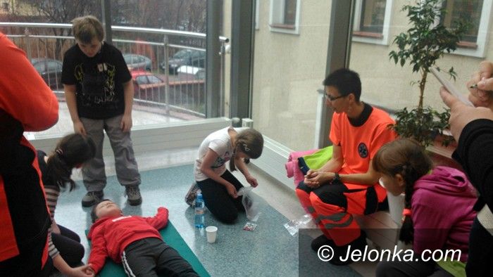 Jelenia Góra: Młodzi jeleniogórzanie dbają o bezpieczeństwo