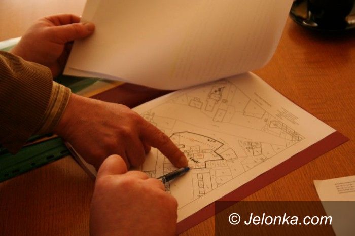 Jelenia Góra: Atrakcyjna działka w centrum pod zabudowę?