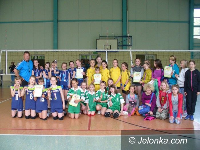 Janowice Wielkie: Kolejny sukces janowickich siatkarek