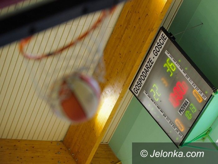 Jelenia Góra: Trwa OOM w koszykówce dziewcząt