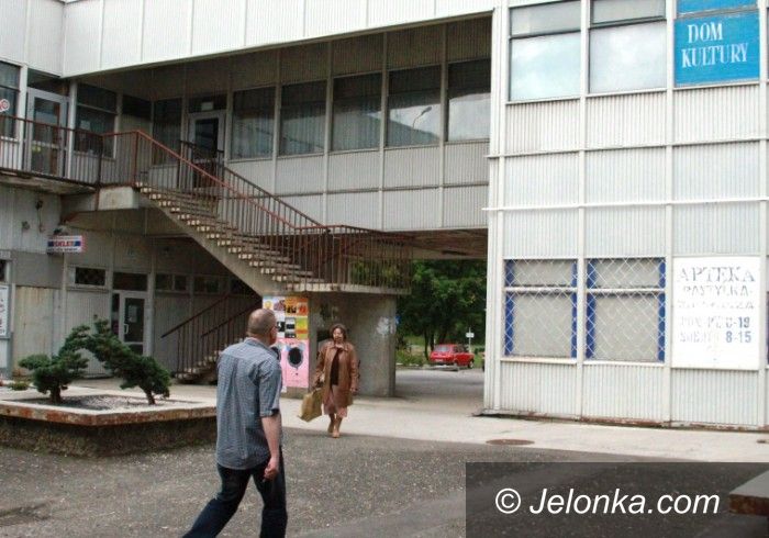 Jelenia Góra: Rodzice: Zapisy na półkolonie w ODK to fikcja