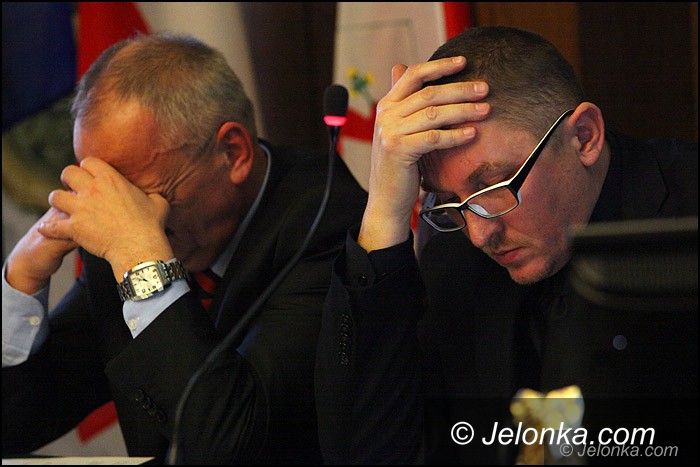 Jelenia Góra: „Dwója” dla prezydenta. Przedwyborczo czy zasłużenie?