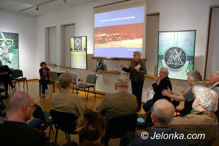 Jelenia Góra: Obserwatorium Karkonoskie w BWA