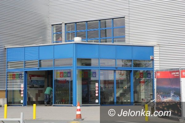 Jelenia Góra: Przez papierosa ewakuacja w Echo