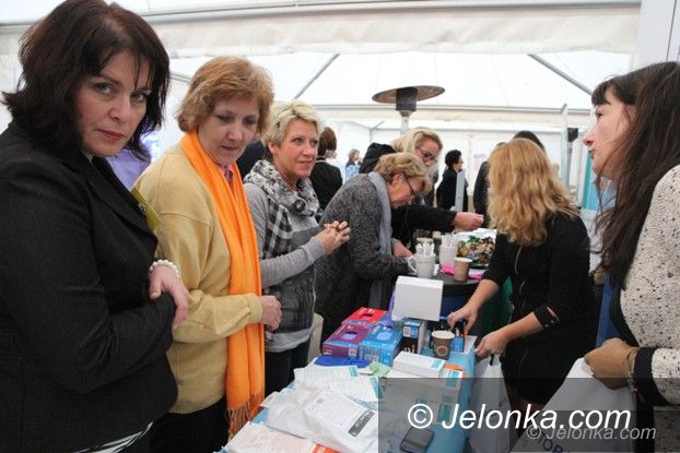 Jelenia Góra: Pielęgniarki operacyjne zjechały do Cieplic