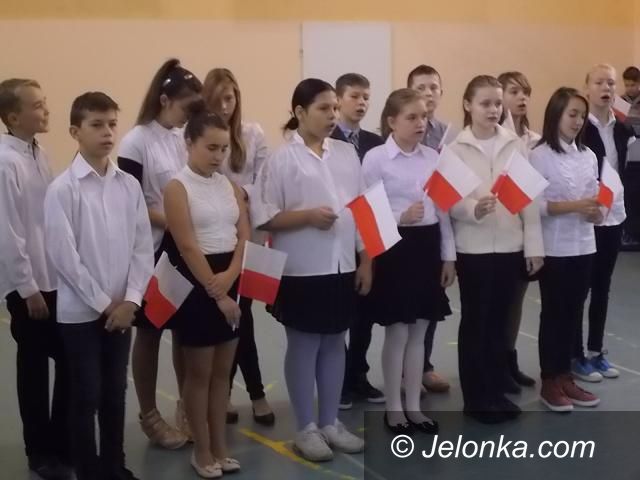 Jelenia Góra: W “Siódemce” świętowali Dzień Niepodległości