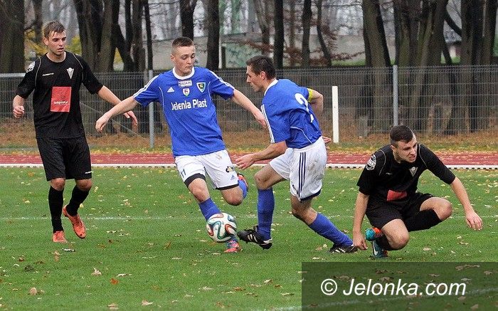 Oława: III–liga: Cenne zwycięstwo Karkonoszy