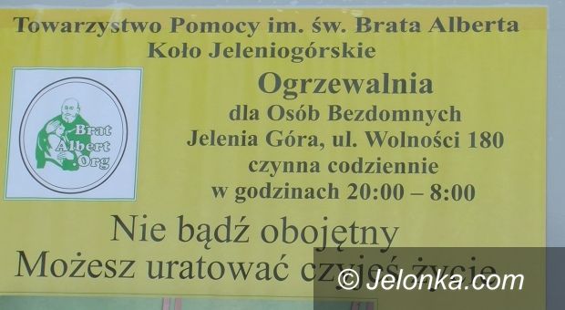 Jelenia Góra: Ogrzewalnia dla bezdomnych już funkcjonuje