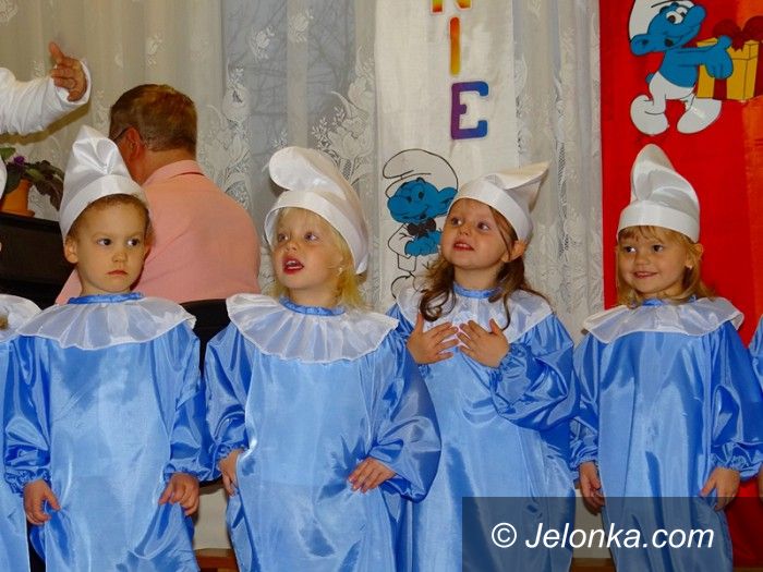Jelenia Góra: Smerfy pod Chojnikiem 