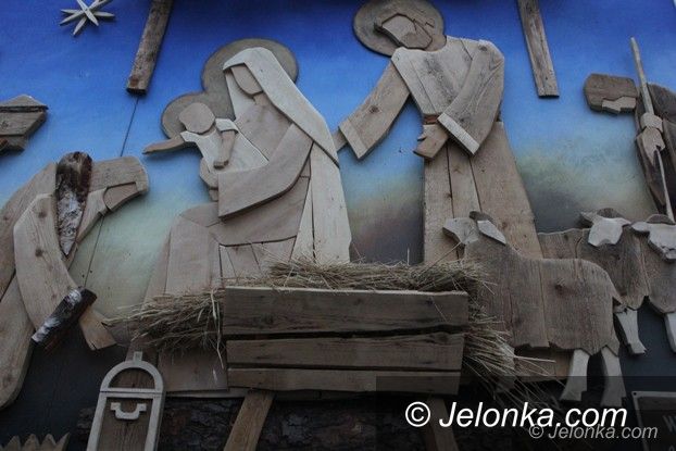 Jelenia Góra: Niepowtarzalna szopka przy JCK