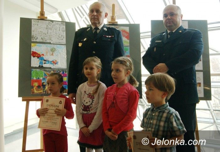 Jelenia Góra: Nagrodzeni w konkursie „Zapobiegajmy pożarom”