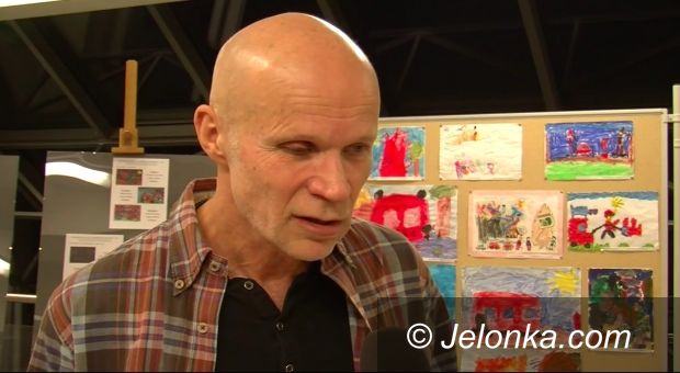 Jelenia Góra: Literatura faktu przyciąga tłumy. Spotkanie z Jackiem Hugo–Baderem