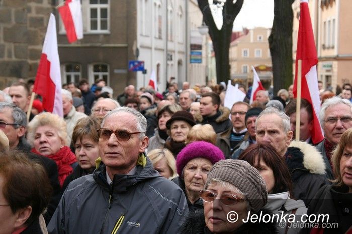 Jelenia Góra: Uczcili pamięć żołnierzy wyklętych