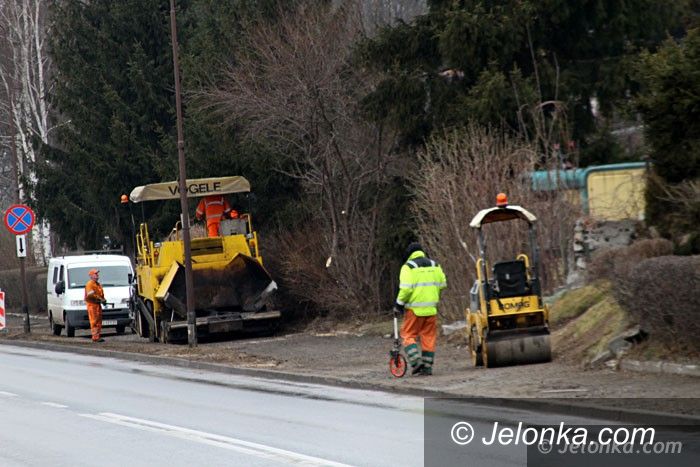 Jelenia Góra: Roboty na Sudeckiej. Noga z gazu!