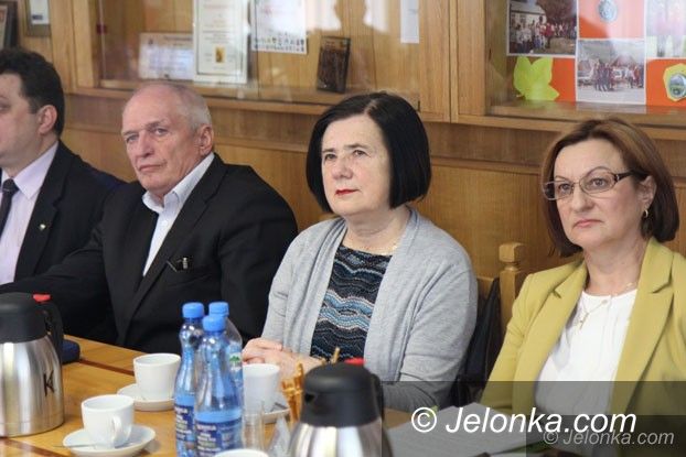Powiat: Mniej pieniędzy dla niepełnosprawnych w powiecie