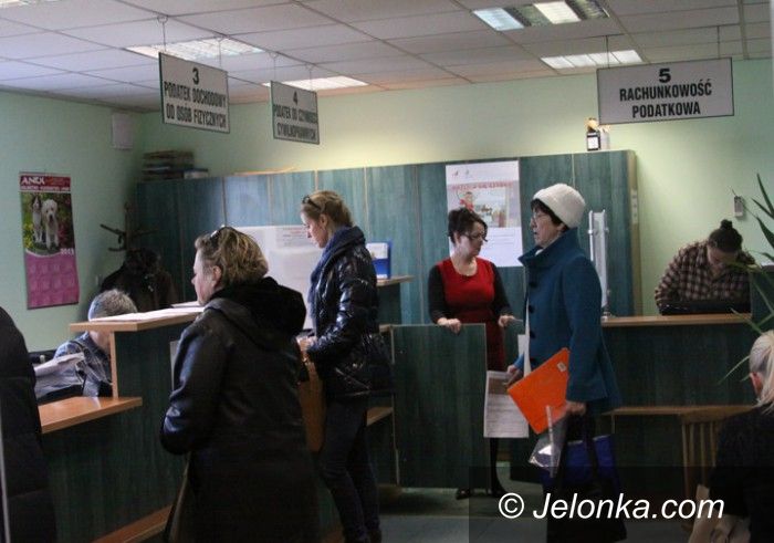 Jelenia Góra: Pamiętajmy o złożeniu na czas deklaracji podatkowych