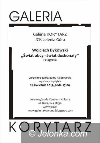 Jelenia Góra: “Świat obcy–świat doskonały” wg Wojciecha Bykowskiego