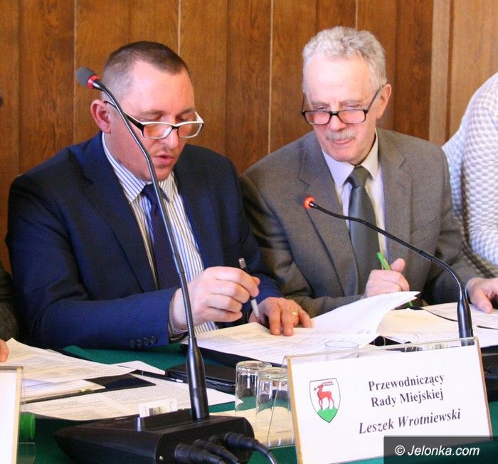 Jelenia Góra: Przewrót w radzie odroczony?
