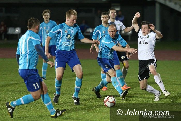 Jelenia Góra: III–liga: Z taką grą będzie ciężko o utrzymanie