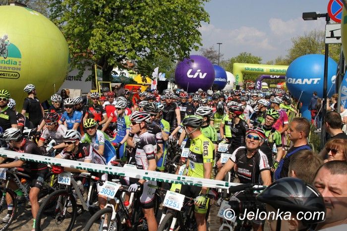 Warszawa: Imponująca inauguracja Skandia Maraton Lang Team 2015