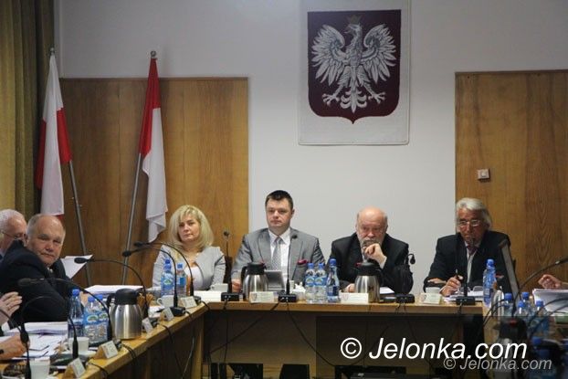 Powiat: Zlikwidują Powiatowy Zarząd Dróg