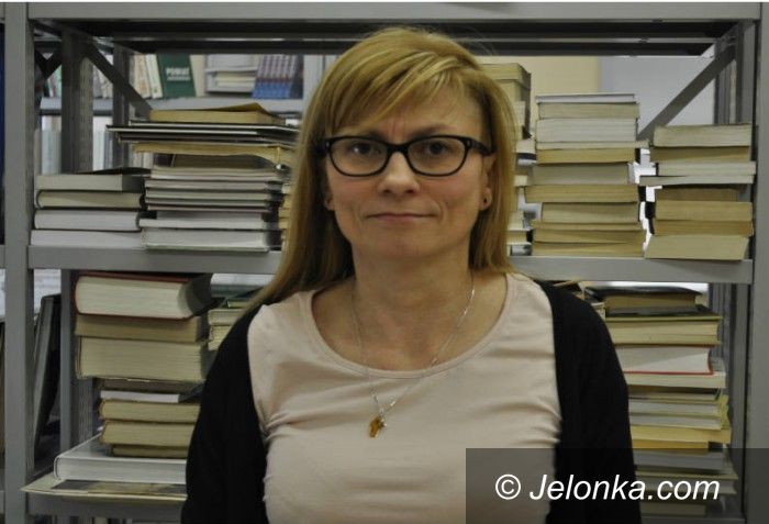 Jelenia Góra: „Książka za grosik” w Książnicy Karkonoskiej
