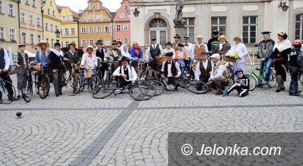 Jelenia Góra: Retro rowerzyści już po raz siódmy