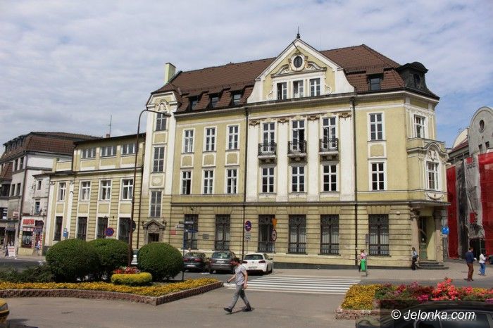 Jelenia Góra: Czytelnik zgłasza problem, sąd odpowiada